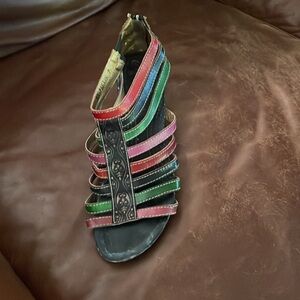 Corky’s Greek pumps Great for Halloween.